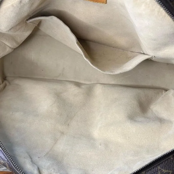 💯 Authentic Louis Vuitton Manhattan GM - Picture 14 of 16